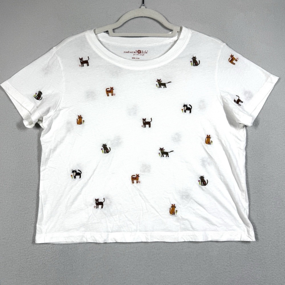 Natural Life Top Womens Medium Fave Little Things Embroidered Cats Short Sleeve